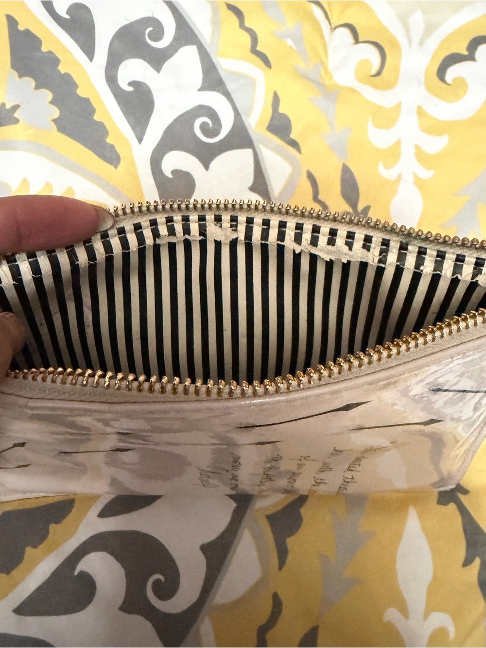 Kate Spade Pencil Zip Pouch - Jane Austen Limited Edition EMMA- LIMITED EDITION - Picture 4 of 9